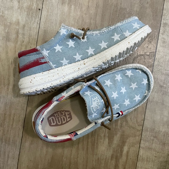 Boys’ Patriotic Hey Dudes - Picture 9 of 9